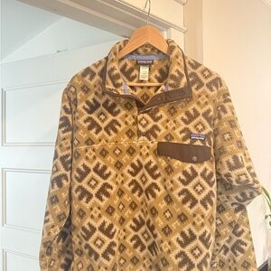 Patagonia Tan and Brown Geometric Fleece
